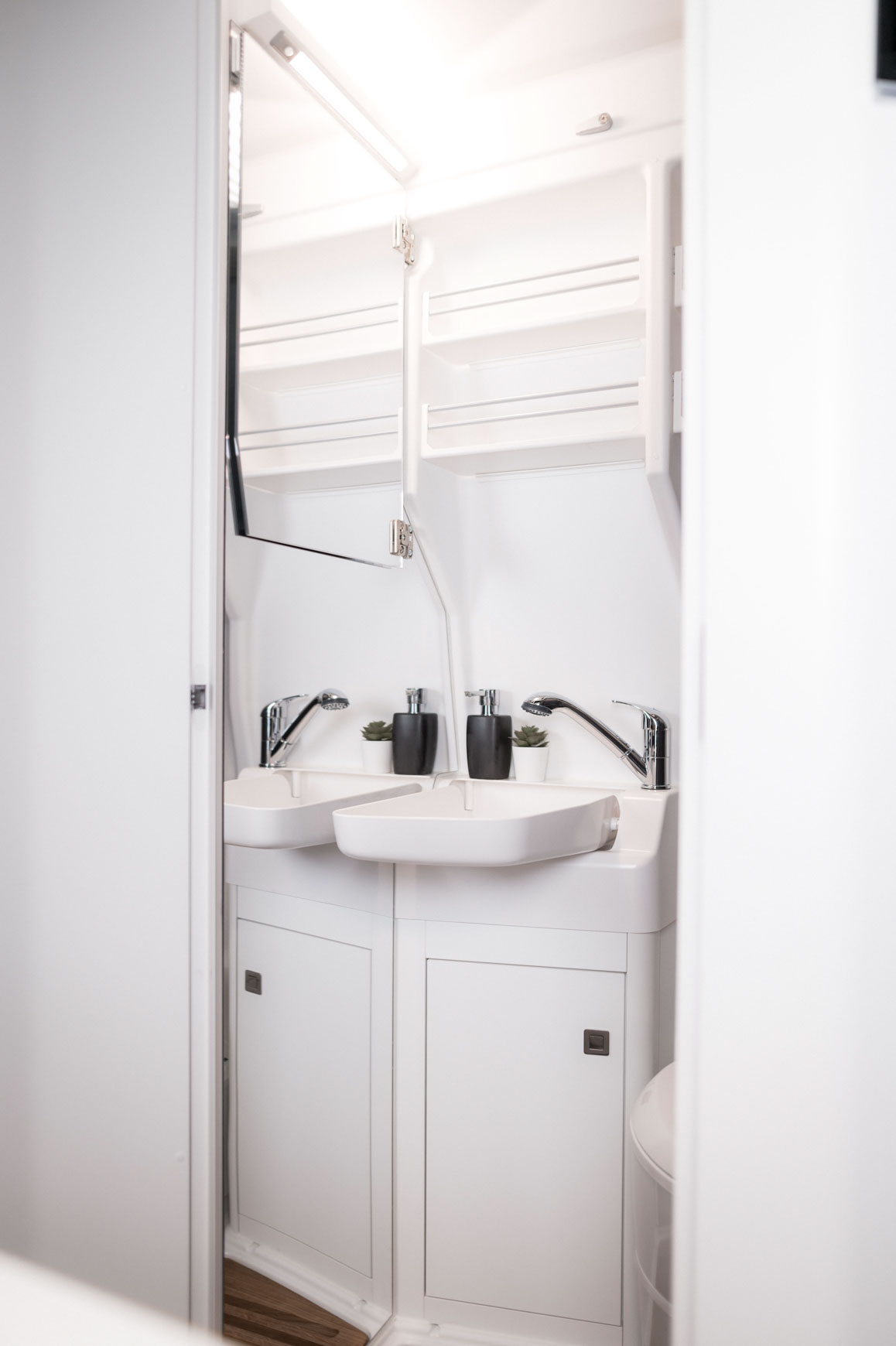 Galerie - Base Level One - 8