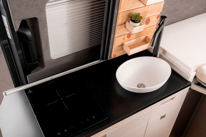 Galerie Level 3 600 - 6